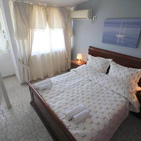 Olympia Hotel 3*