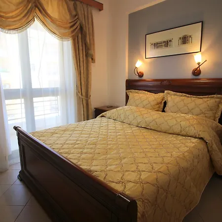Отель Olympia 3*
