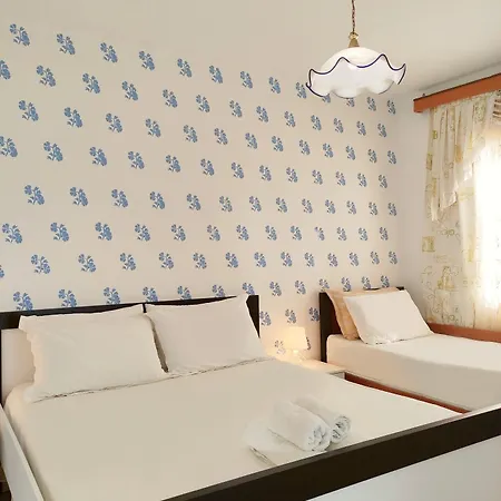 Olympia Отель